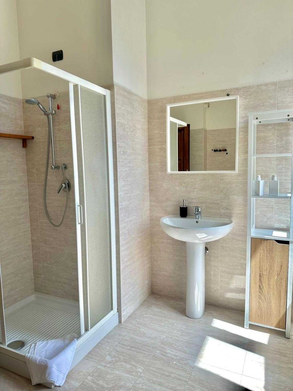 La Castellina Della Fontana - Grande Casa Vacanza Monticchio  Luaran gambar